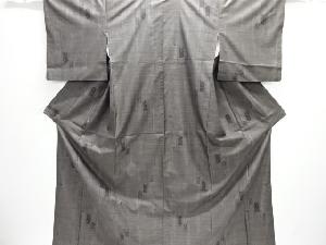 花唐草に渦巻模様織出し本場泥大島紬着物（7マルキ）